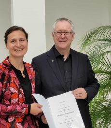 ina_danquah_hertz_chair